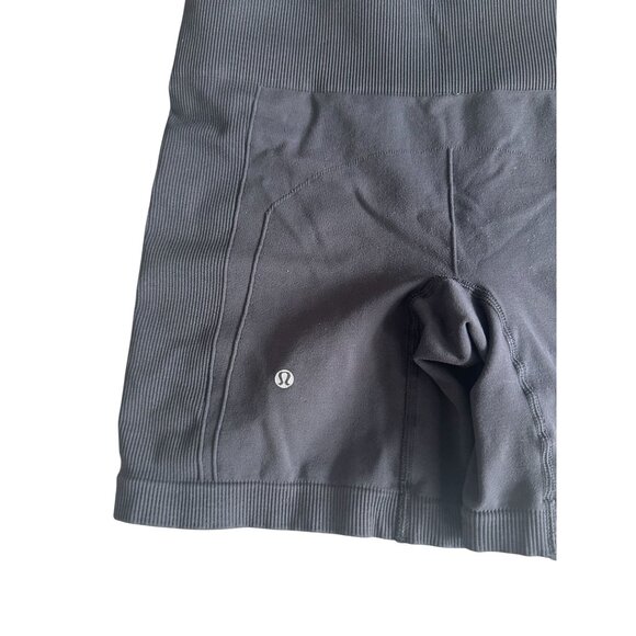 LULULEMON Womens Black Training Shorts Size 6 - Picture 3 of 6